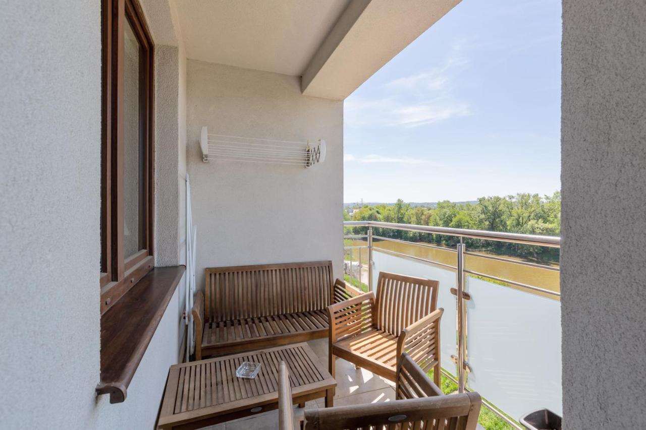 Apartment Na Zakolu Wisly By Noclegi Renters Krakow Luaran gambar